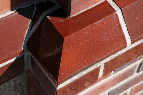 brown-glazed-cornice-brick